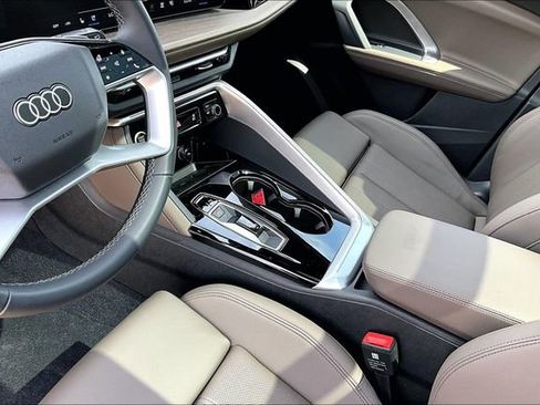 New 2025 Audi Q5 Premium Plus image 14