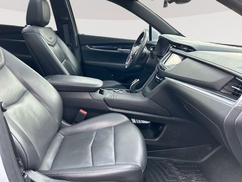 Used 2020 Cadillac XT5 Premium Luxury AWD/4WD image 30