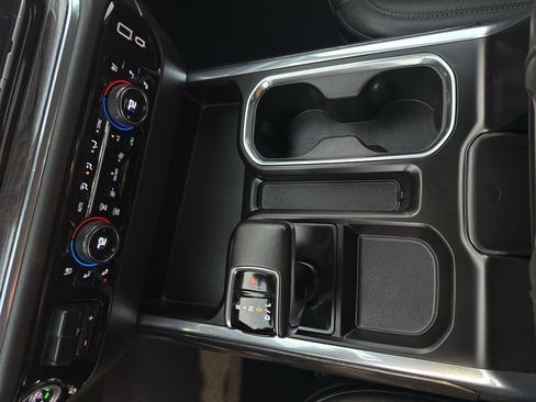 Certified 2023 Chevrolet Silverado 1500 LTZ AWD/4WD image 24