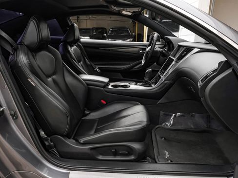 Used 2017 INFINITI Q60 3.0t w/ Premium Plus Package 3.0T image 35