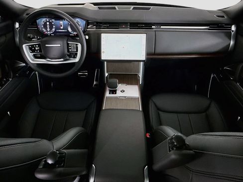New 2026 Land Rover Range Rover Long Wheelbase SE AWD/4WD image 14