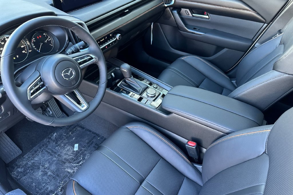 Used 2026 MAZDA CX-50 AWD 2.5 Hybrid w/ Cargo Package image 11