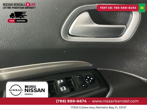 Used 2019 Dodge Durango SXT image 17
