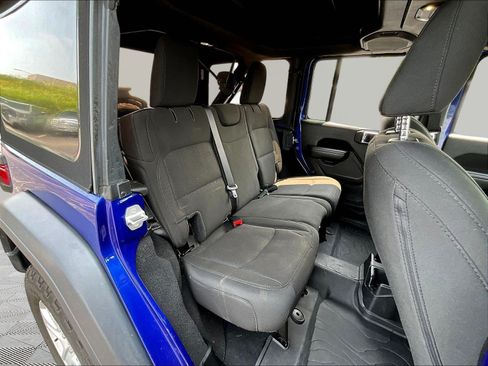 Used 2020 Jeep Wrangler Unlimited Sport S AWD/4WD image 24