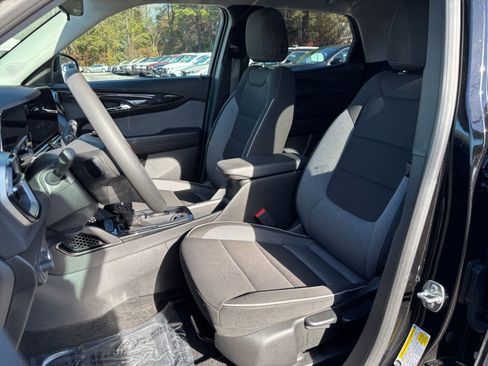 Used 2025 Chevrolet TrailBlazer LT image 36