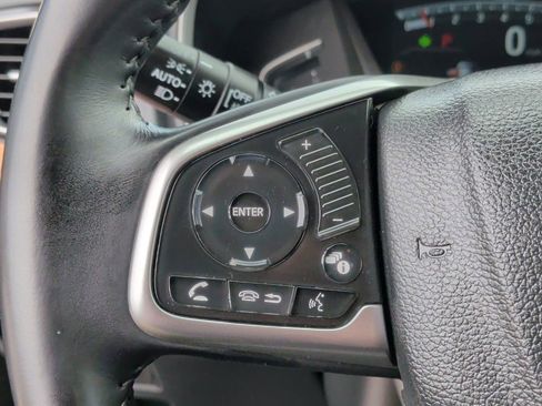 Used 2018 Honda CR-V Touring image 16