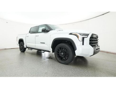 New 2025 Toyota Tundra Limited image 29
