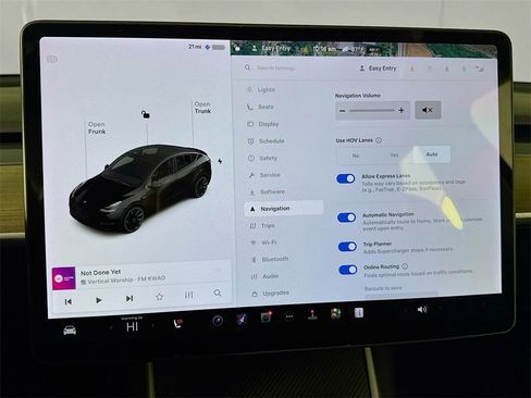 Used 2020 Tesla Model Y Long Range image 24