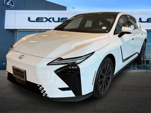New 2026 Lexus ES 350e FWD image 1