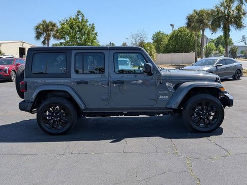 Used 2023 Jeep Wrangler Unlimited Sahara image 4