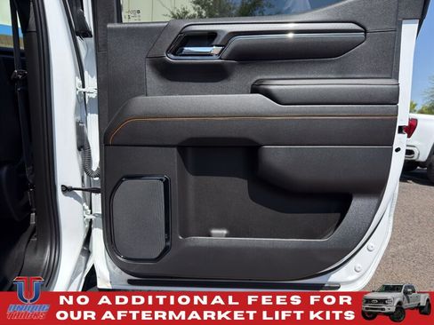 Used 2024 GMC Sierra 1500 AT4 w/ Technology Package AWD/4WD image 27