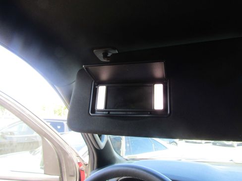 Used 2024 Jeep Wagoneer L Series II w/ Flexible Seating Group image 18