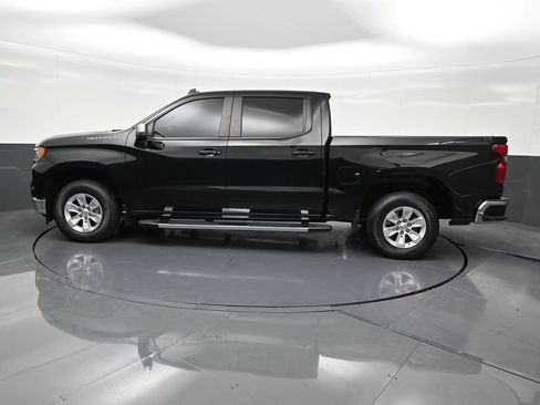 Used 2024 Chevrolet Silverado 1500 LT image 2