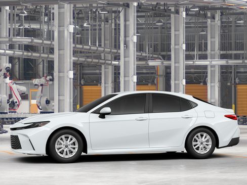 New 2026 Toyota Camry LE FWD image 3