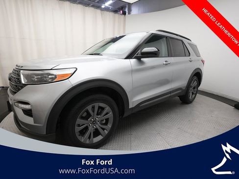 Used 2023 Ford Explorer XLT w/ Equipment Group 202A AWD/4WD image 1