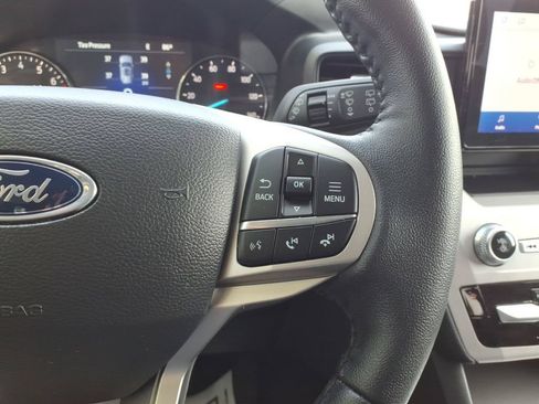 Certified 2023 Ford Explorer XLT AWD/4WD image 17