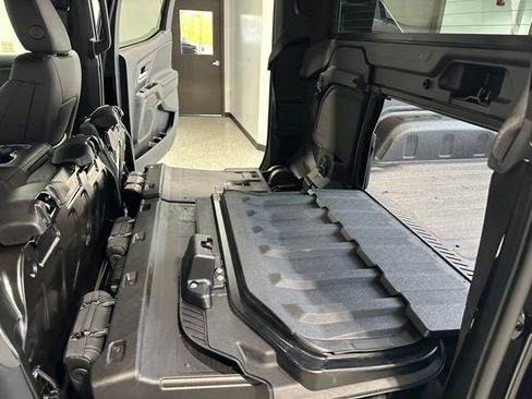 New 2026 Chevrolet Silverado EV LT w/ Premium Package image 11