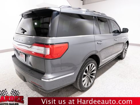 Used 2021 Lincoln Navigator Reserve RWD image 5