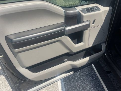 Used 2019 Ford F150 XLT RWD image 13