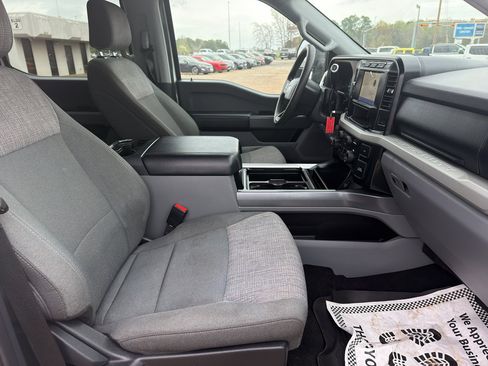 Used 2024 Ford F250 XLT w/ FX4 Off-Road Package image 34