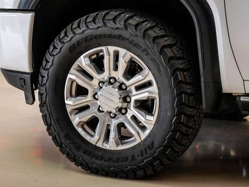 Used 2021 GMC Sierra 2500 Denali w/ Denali Ultimate Package image 55