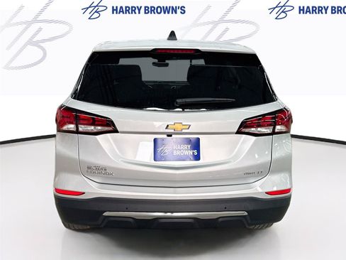 Used 2022 Chevrolet Equinox LT AWD/4WD image 9