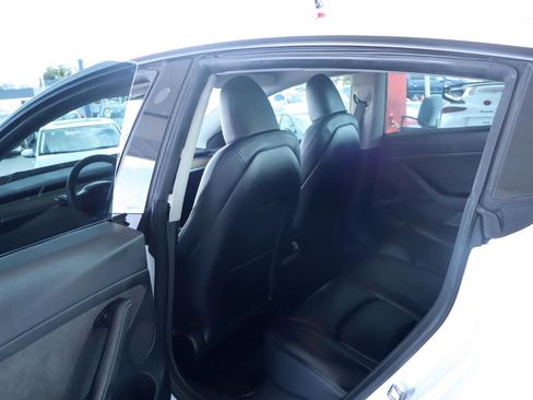 Used 2023 Tesla Model 3 Standard Range RWD image 28