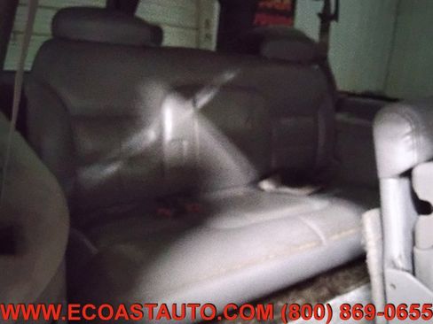 Used 1997 Chevrolet Suburban 4WD w/ Preferred Equipment Group 3 image 17