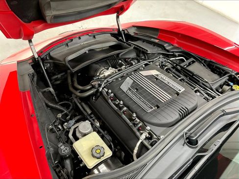 Used 2016 Chevrolet Corvette Z06 w/ 3LZ Preferred Equipment Group RWD image 31
