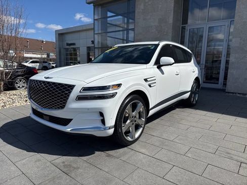 Used 2023 Genesis GV80 2.5T w/ Prestige Package AWD/4WD image 3