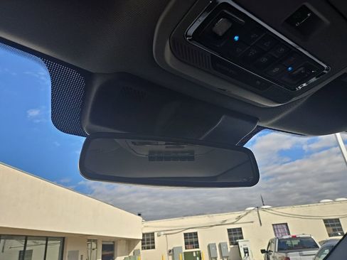 New 2025 Ford F350 Lariat w/ Lariat Ultimate Package image 23