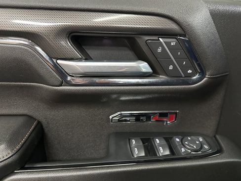 Used 2024 GMC Sierra 1500 AT4 w/ Technology Package image 20