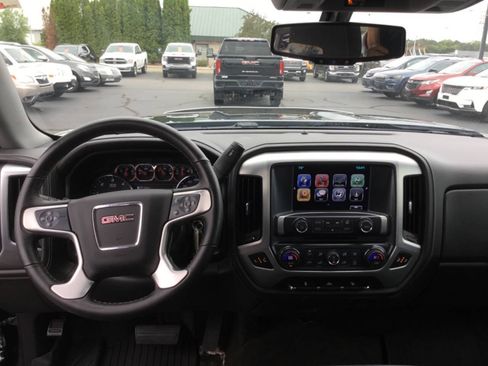 Used 2017 GMC Sierra 1500 SLE w/ Suspension Package, Off-Road AWD/4WD image 5