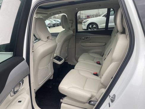 Certified 2024 Volvo XC90 B5 Core w/ Protection Package Premier image 8