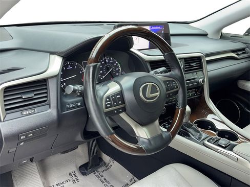 Used 2017 Lexus RX 350 FWD w/ Premium Package image 14