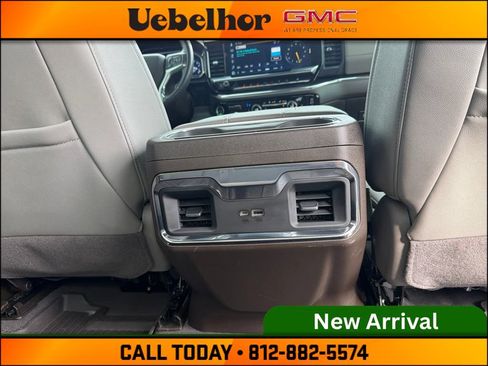 Used 2023 Chevrolet Silverado 1500 LTZ AWD/4WD image 7