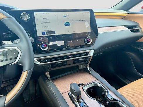 New 2026 Lexus RX 350 AWD/4WD image 29