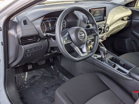 Used 2024 Nissan Sentra SV image 8