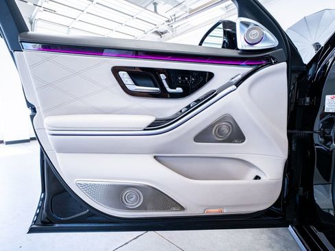 Used 2022 Mercedes-Benz Maybach S 580 4MATIC image 31