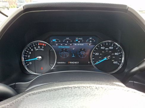 Used 2019 Ford F250 Lariat w/ Lariat Ultimate Package image 20