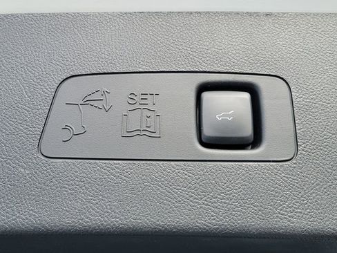 Certified 2023 Lincoln Corsair Reserve w/ Equipment Group 201A image 32