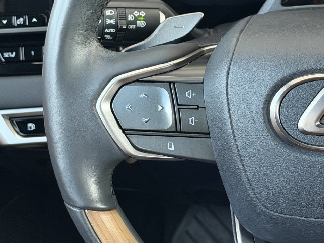 Used 2024 Lexus RX 350 Premium Plus w/ Convenience Package FWD image 15