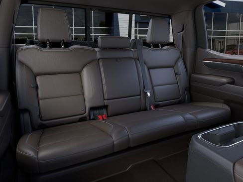 New 2026 GMC Sierra 1500 Denali w/ Denali Reserve Package AWD/4WD image 17
