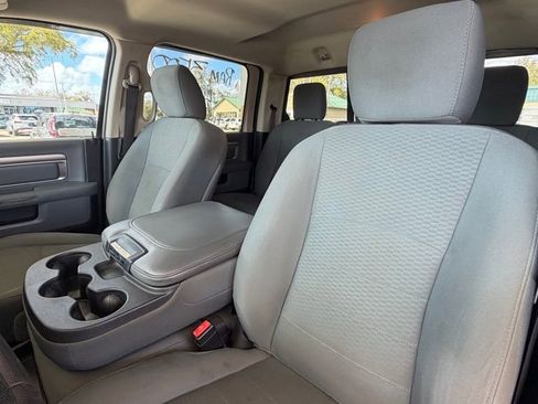 Used 2018 RAM 3500 SLT w/ Snow Chief Group AWD/4WD image 3
