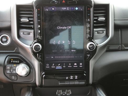 Used 2025 RAM 1500 Laramie image 12