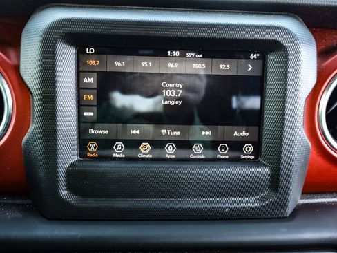 Used 2021 Jeep Wrangler Unlimited Rubicon w/ Cold Weather Group image 31