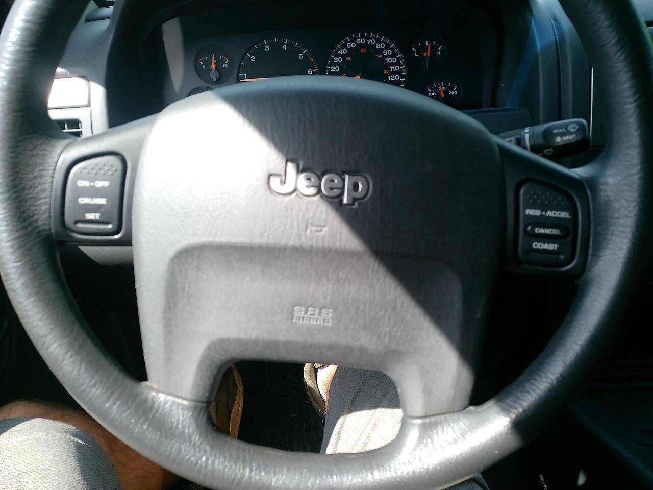 Used 2002 Jeep Grand Cherokee Laredo AWD/4WD image 34