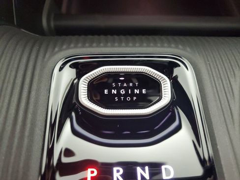 New 2026 Jeep Cherokee Laredo image 19