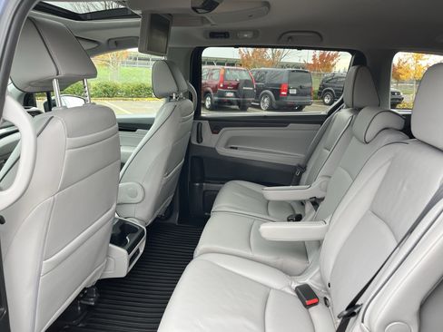 Certified 2023 Honda Odyssey Elite image 13