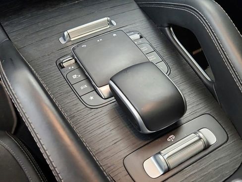 Used 2024 Mercedes-Benz GLE 53 AMG 4MATIC Coupe image 32